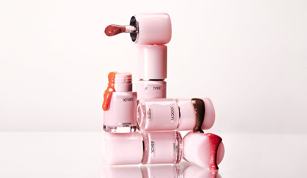 Your Lips, Uniquely Glowing: Megacloud Tint Oil